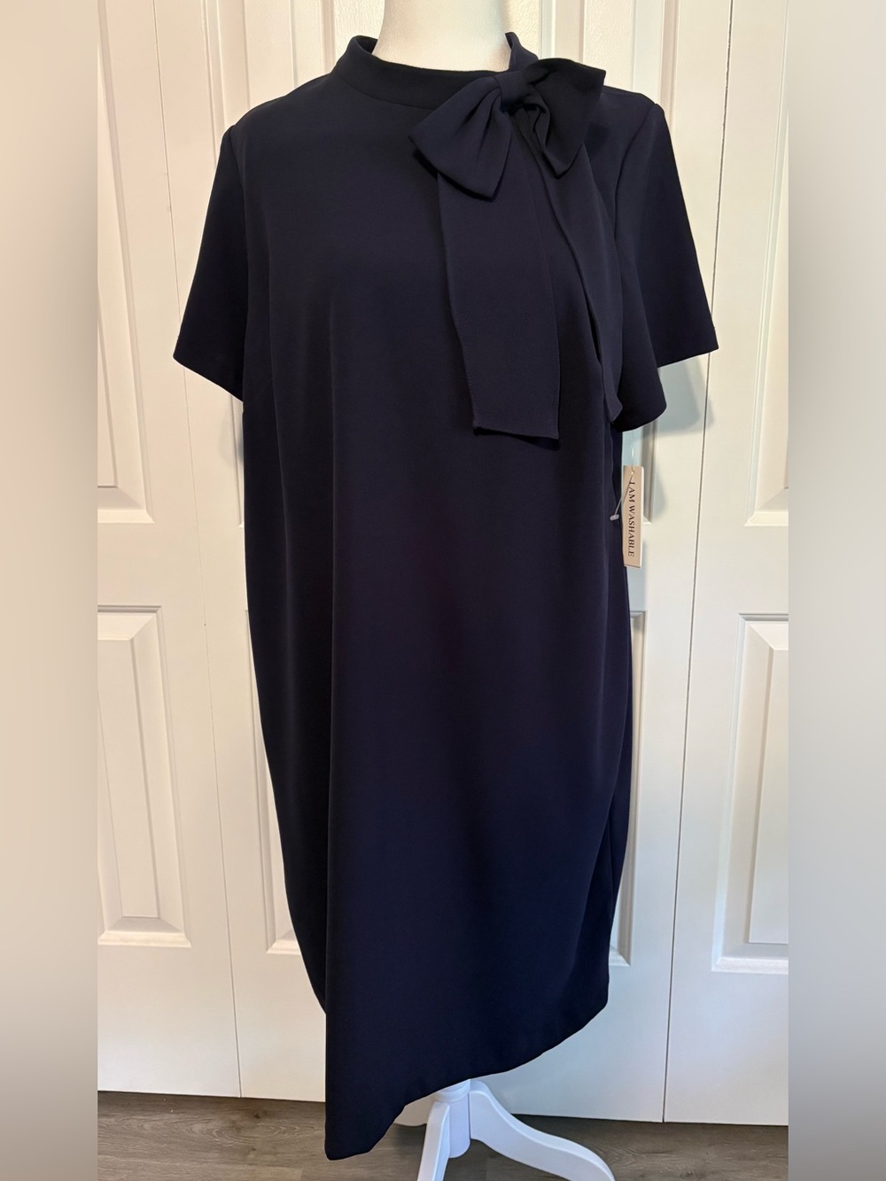 SHELBY & PALMER, Classic Navy Blue Dress with bow, Size 18W